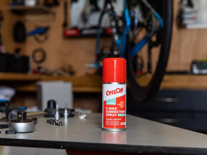 Gebruik E-Bike Connection Spray